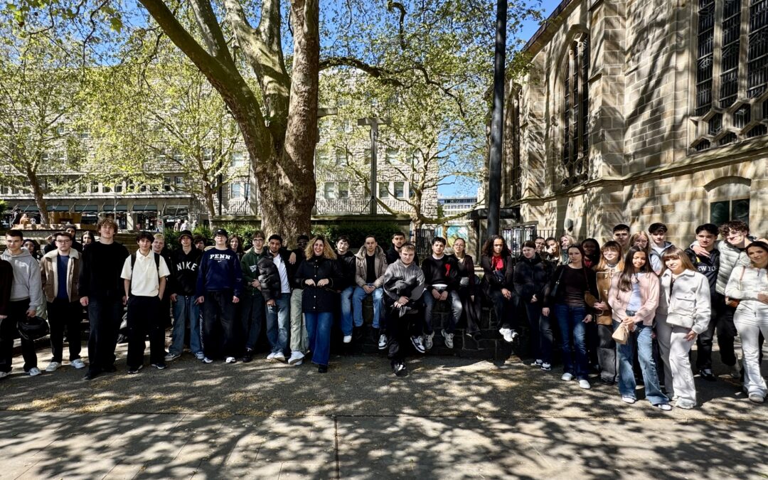 Gemeinsam Gotteshäuser entdecken